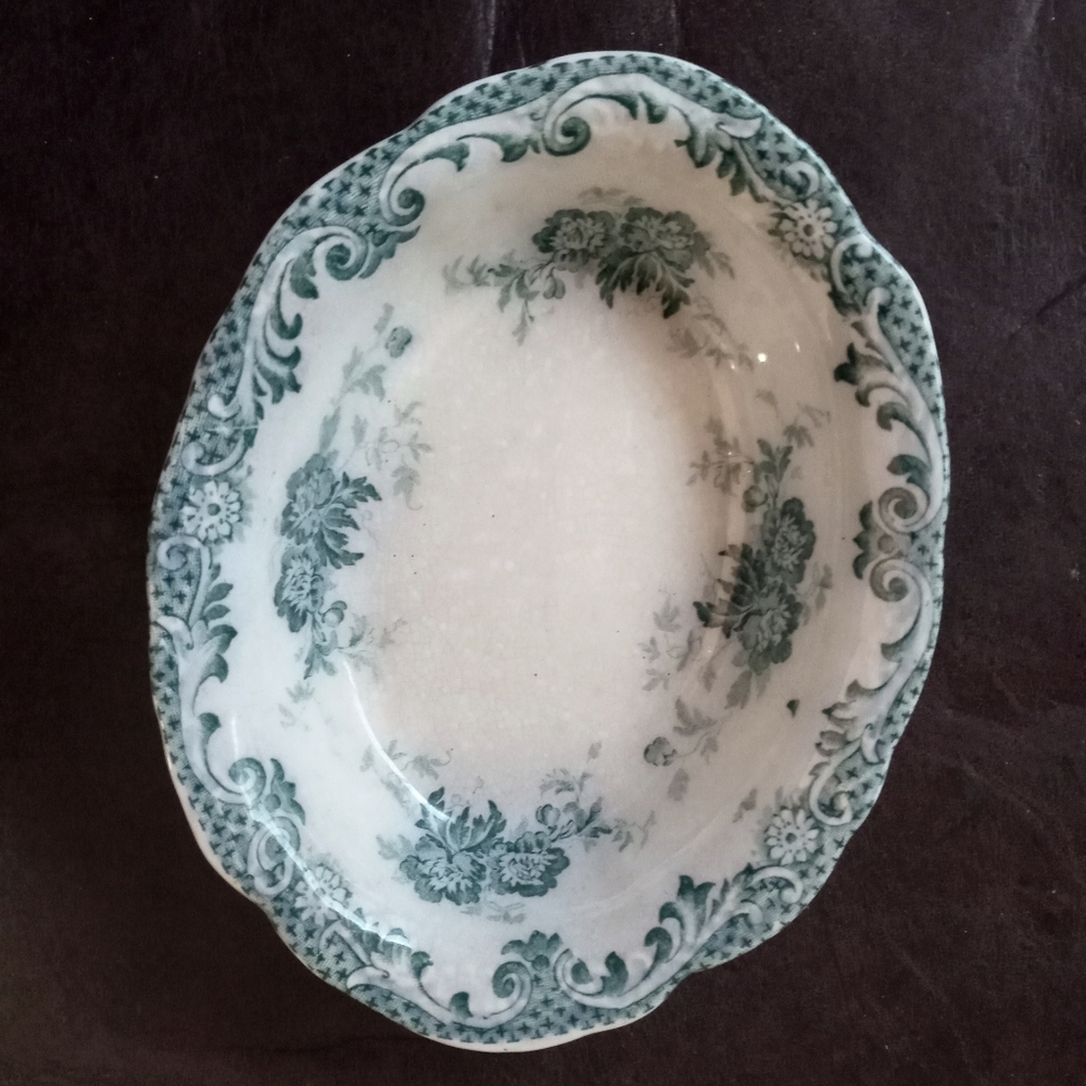 Alfred Meakin Glenmere Large Bowl and Small Pickle